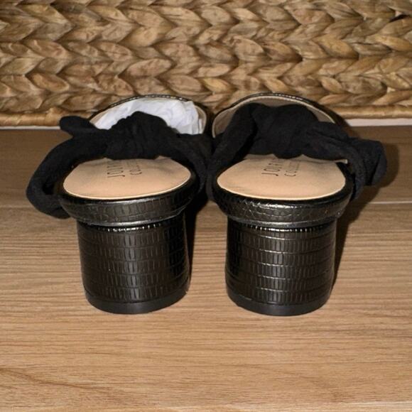 NIB! Journee Collection MELORA LOW BLOCK HEELS IN VEGAN LEATHER - Picture 11 of 13